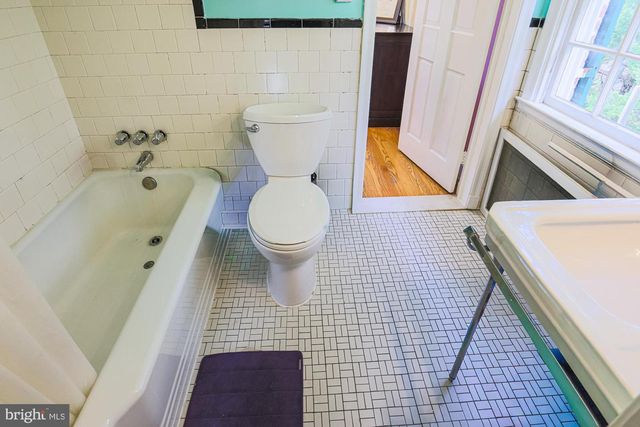 3310 LABYRINTH RD, Baltimore, MD 21215