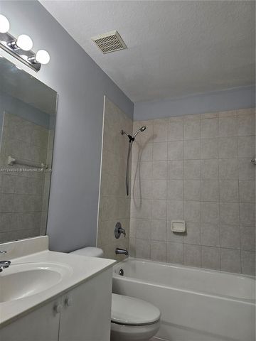 14122 SW 260th St 103, Homestead, FL 33032