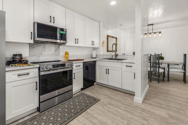 423 S Sierra Avenue 170, Solana Beach, CA 92075
