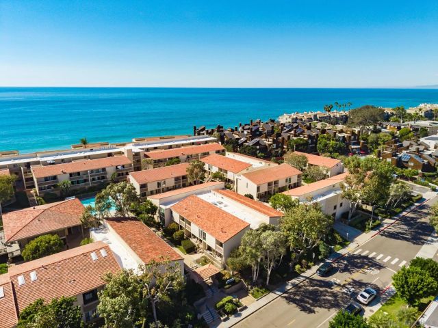 423 S Sierra Avenue 170, Solana Beach, CA 92075