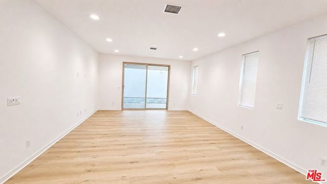 6972 Calla Lily Drive, Fontana, CA 92336