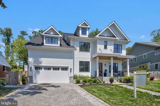 5231 32ND ST N, Arlington, VA 22207