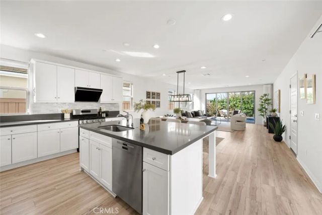 3901 Hayfield Loop, San Luis Obispo, CA 93401