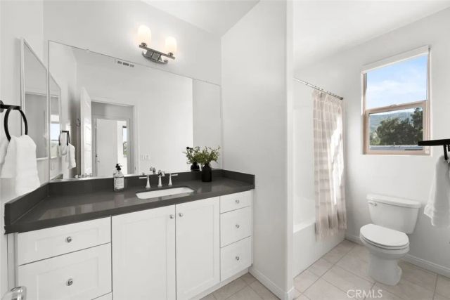 3901 Hayfield Loop, San Luis Obispo, CA 93401