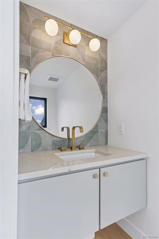 2526 S Lincoln Street, Denver, CO 80210