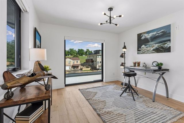 2526 S Lincoln Street, Denver, CO 80210