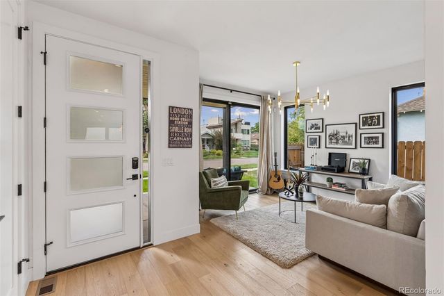 2526 S Lincoln Street, Denver, CO 80210