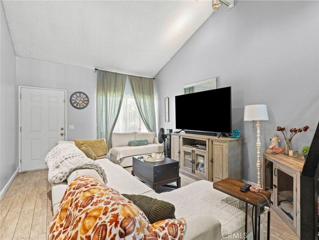 4080 Rosemead 11, Pico Rivera, CA 90660