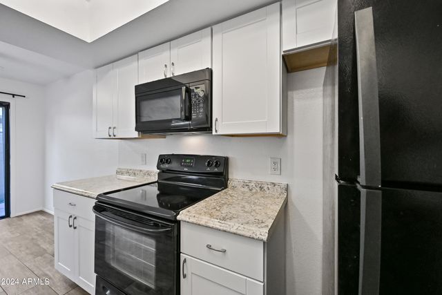 1321 N 84th Place 5, Scottsdale, AZ 85257