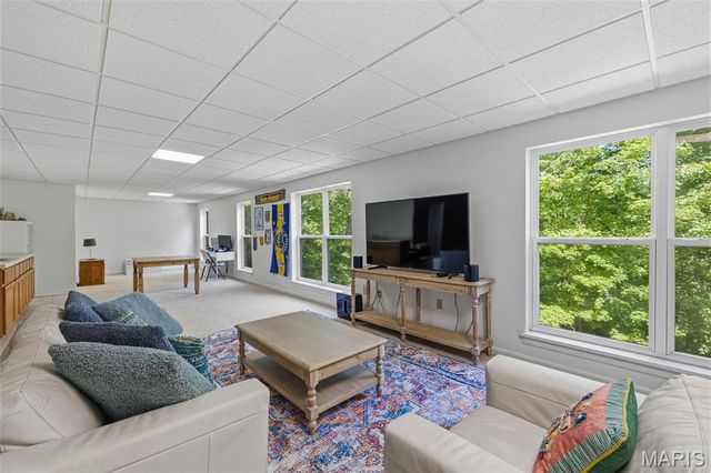 17591 Thunder Mountain Road, Wildwood, MO 63025