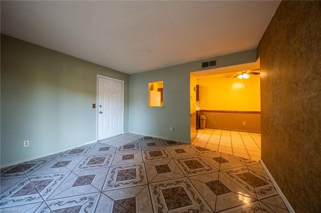 5643 Hornaday Road C, Greensboro, NC 27409