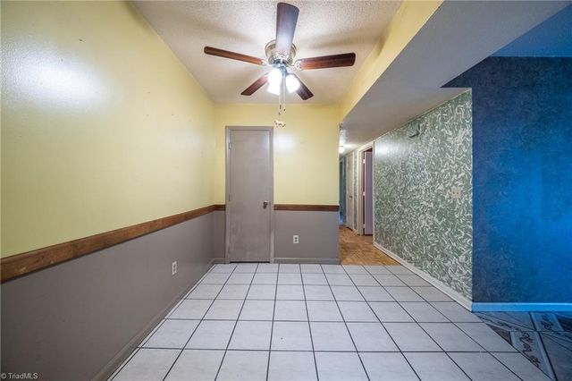5643 Hornaday Road C, Greensboro, NC 27409