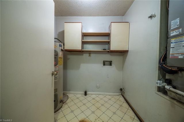 5643 Hornaday Road C, Greensboro, NC 27409