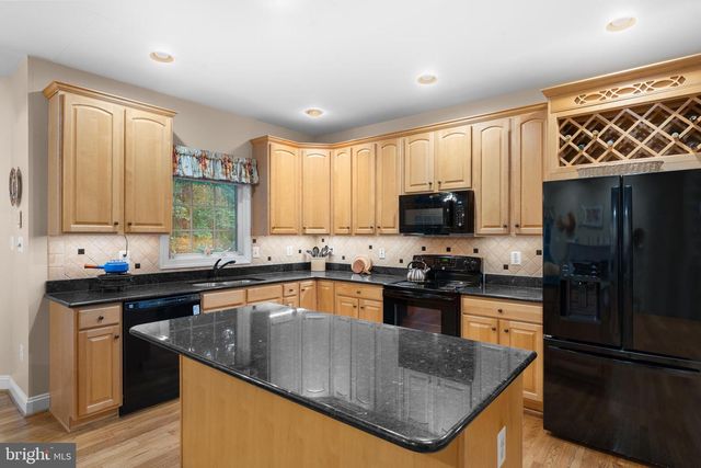 17246 PEPPERSTOCK LN, Jeffersonton, VA 22724