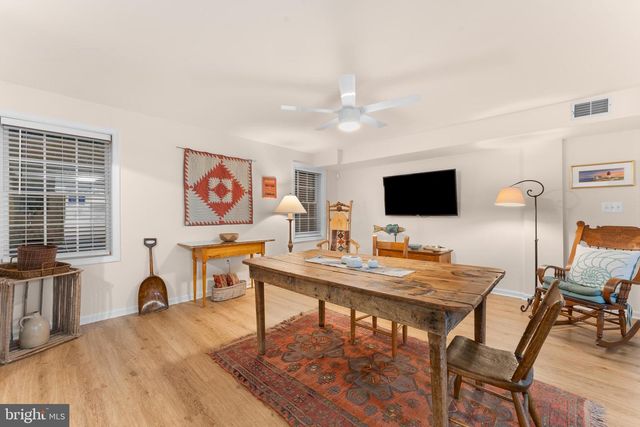 17246 PEPPERSTOCK LN, Jeffersonton, VA 22724