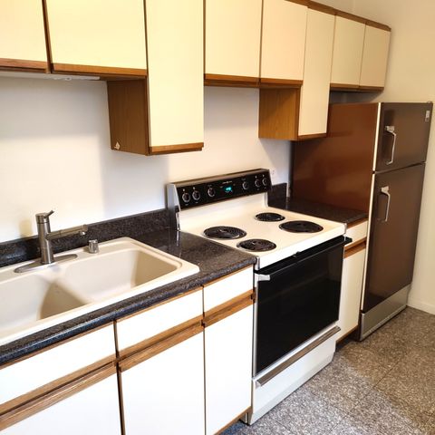 777 N Michigan Avenue 2002, Chicago, IL 60611