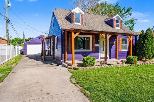 2411 Eisenhower Avenue, South Bend, IN 46615