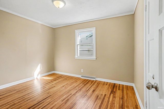 2411 Eisenhower Avenue, South Bend, IN 46615