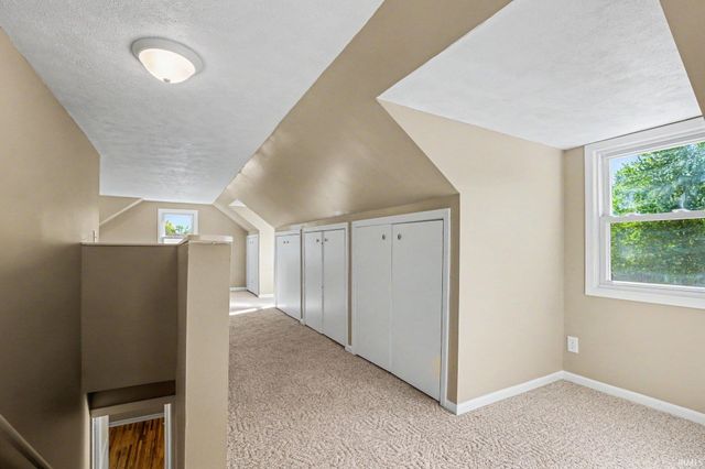 2411 Eisenhower Avenue, South Bend, IN 46615