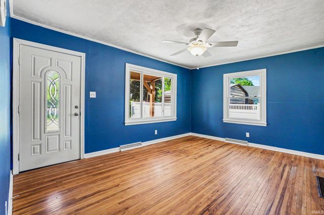 2411 Eisenhower Avenue, South Bend, IN 46615