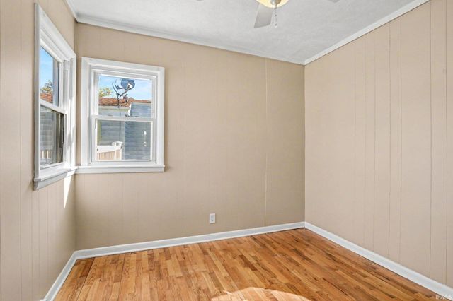 2411 Eisenhower Avenue, South Bend, IN 46615