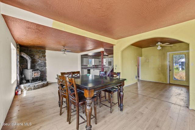 26497 N Warren Rd, Athol, ID 83801