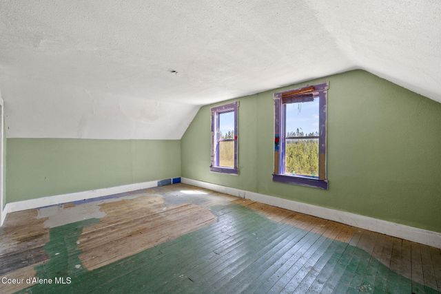 26497 N Warren Rd, Athol, ID 83801