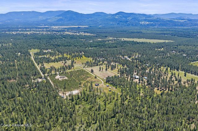 26497 N Warren Rd, Athol, ID 83801