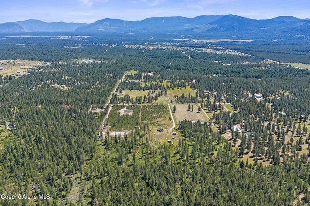 26497 N Warren Rd, Athol, ID 83801