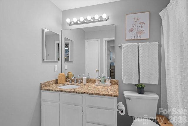 18845 Vineyard Point Lane, Cornelius, NC 28031