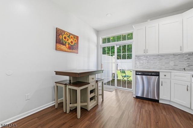 7 Derby, East Orange City, NJ 07018
