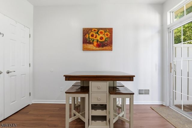 7 Derby, East Orange City, NJ 07018