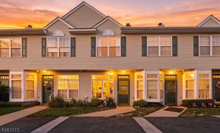 7 Derby, East Orange City, NJ 07018
