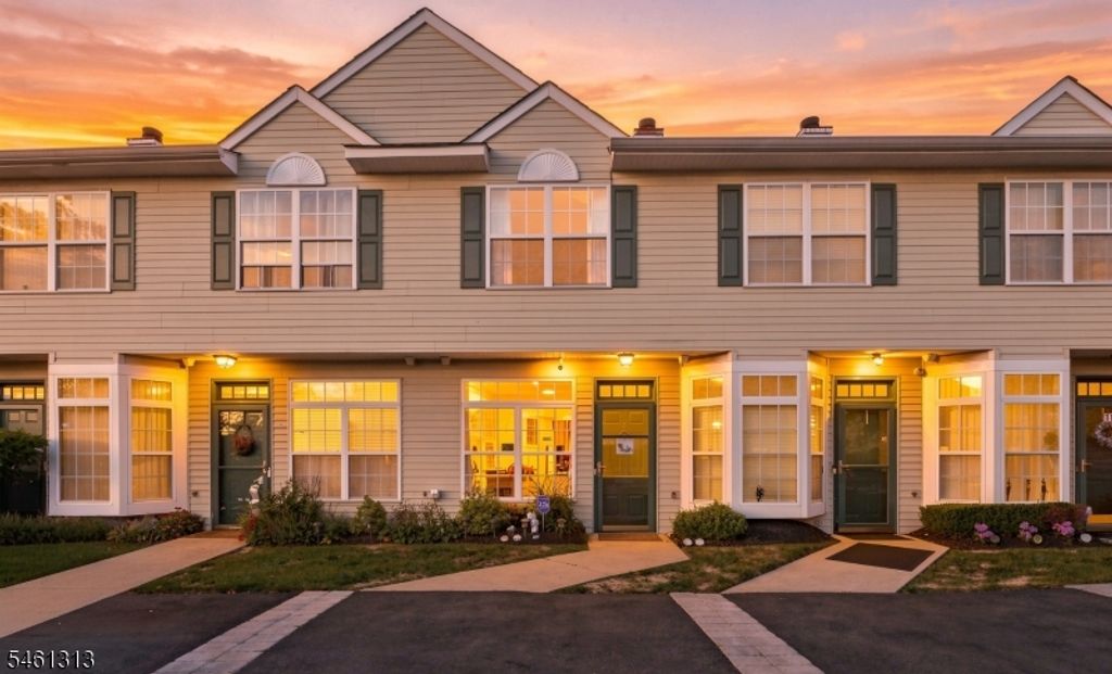 7 Derby, East Orange City, NJ 07018