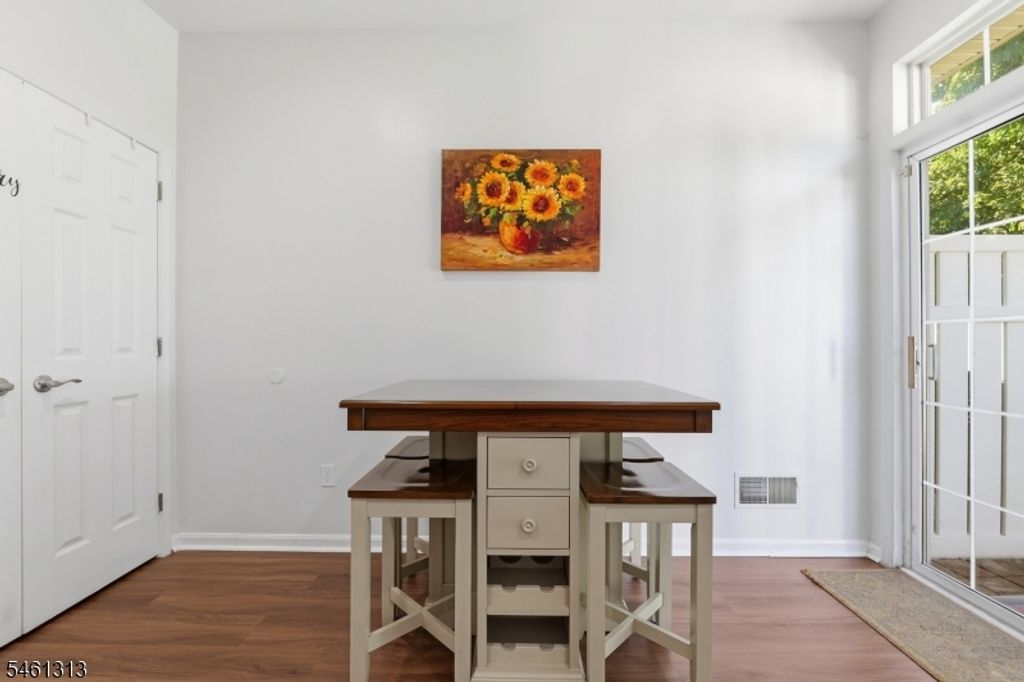 7 Derby, East Orange City, NJ 07018 — photo 5