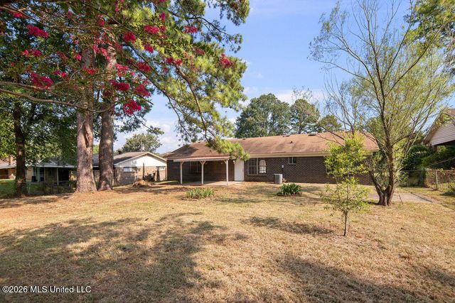 2853 Pine Circle Drive, Pearl, MS 39208