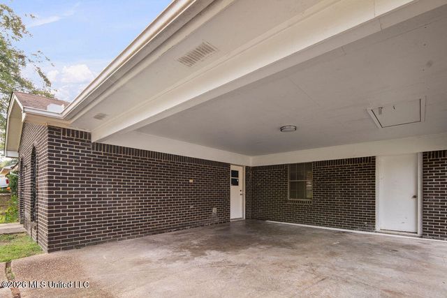 2853 Pine Circle Drive, Pearl, MS 39208