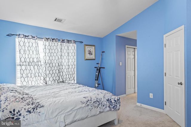 201 SHANNONBROOK LN, Frederick, MD 21702