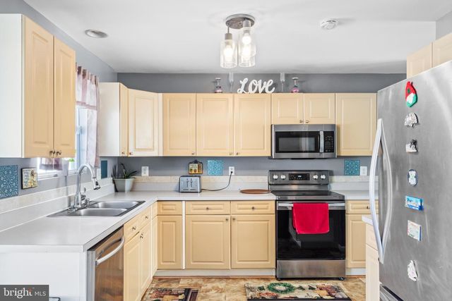 201 SHANNONBROOK LN, Frederick, MD 21702