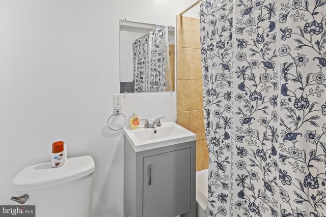 201 SHANNONBROOK LN, Frederick, MD 21702