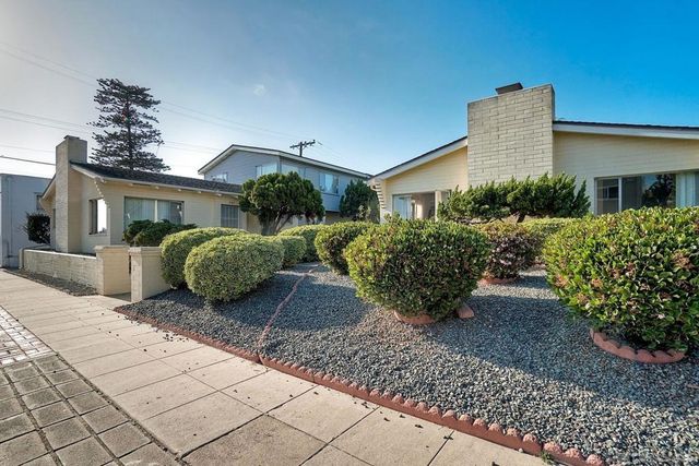 428 Rosemont St, La Jolla, CA 92037