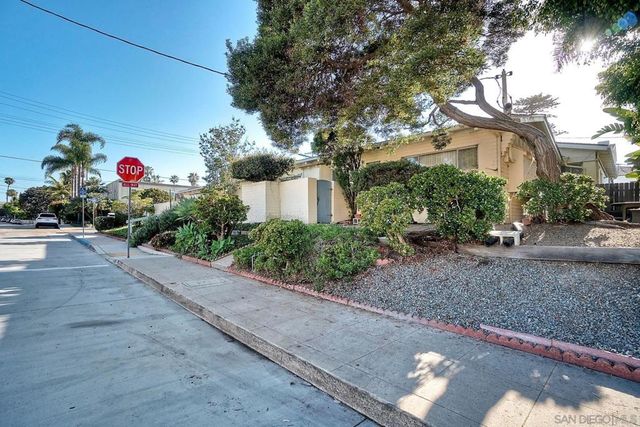 428 Rosemont St, La Jolla, CA 92037
