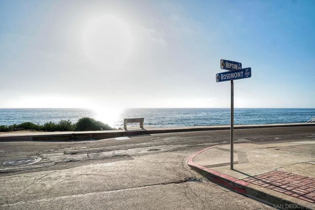 428 Rosemont St, La Jolla, CA 92037