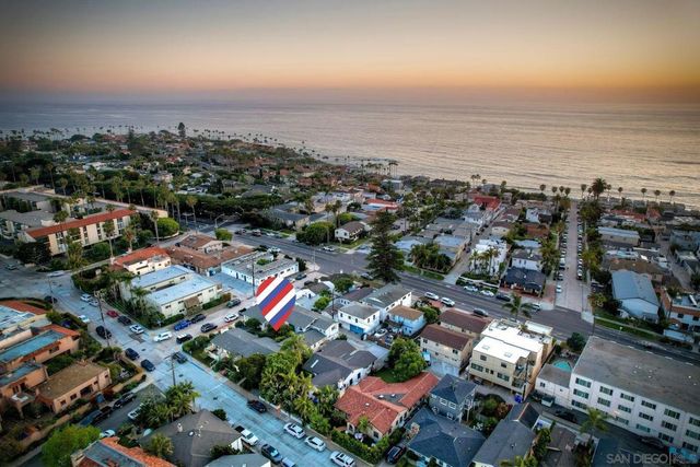 428 Rosemont St, La Jolla, CA 92037