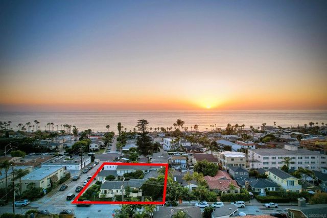 428 Rosemont St, La Jolla, CA 92037
