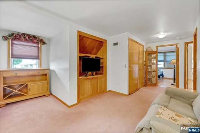 34 Berkeley Avenue, Belleville, NJ 07109