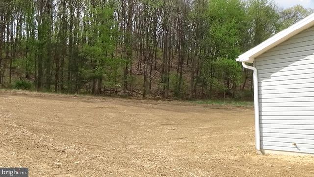 6 KLINE HOLLOW RD, Liverpool, PA 17045