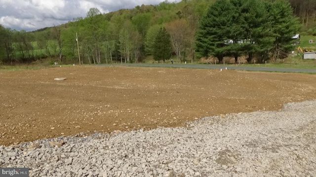 6 KLINE HOLLOW RD, Liverpool, PA 17045