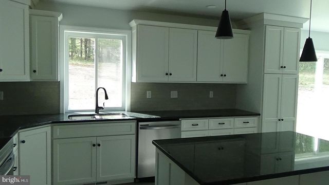 6 KLINE HOLLOW RD, Liverpool, PA 17045