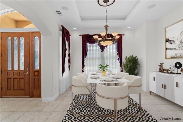35 River Pointe Cir, Lodi, CA 95240